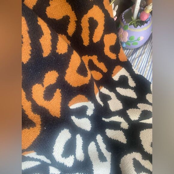 FARM Rio Leopard Pattern Sweater Dress High Neck Multicolored Sz L NWT - Picture 16 of 17